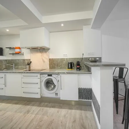 Andrea - Parking - Wifi - Air Conditioning - Vca Apartament