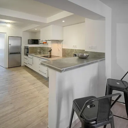Andrea - Parking - Wifi - Air Conditioning - Vca Apartament