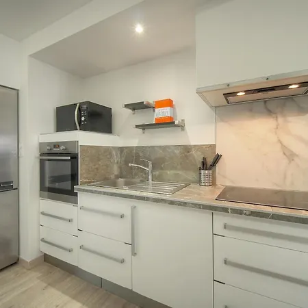 Apartment Andrea - Parking - Wifi - Air Conditioning - Vca
