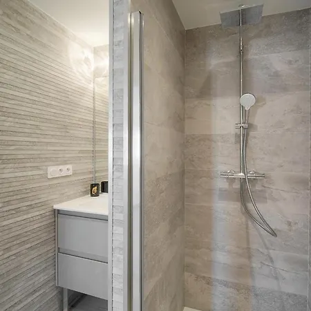 Apartment Andrea - Parking - Wifi - Air Conditioning - Vca Cannes